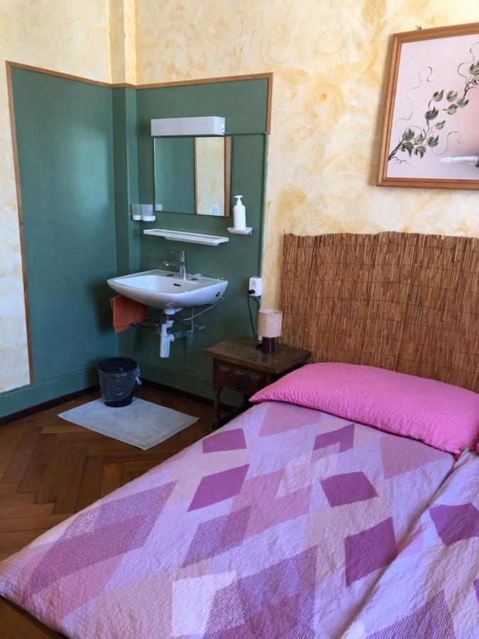 Chambres D'Hotes Le Passiflore Les Brenets Zewnętrze zdjęcie
